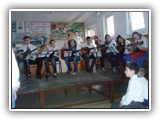 3 - Hungarian students making music